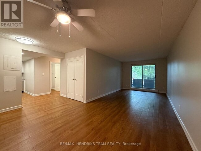 Photo - 234 Oakdale Ave Unit 210