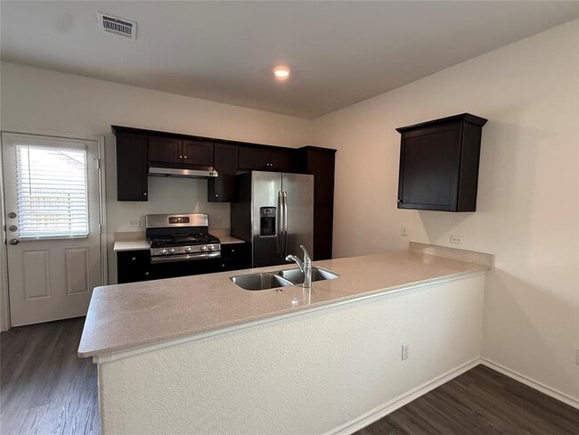 112 Crownover Cove