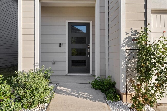 Photo - 15701 Oglethorpe Dr