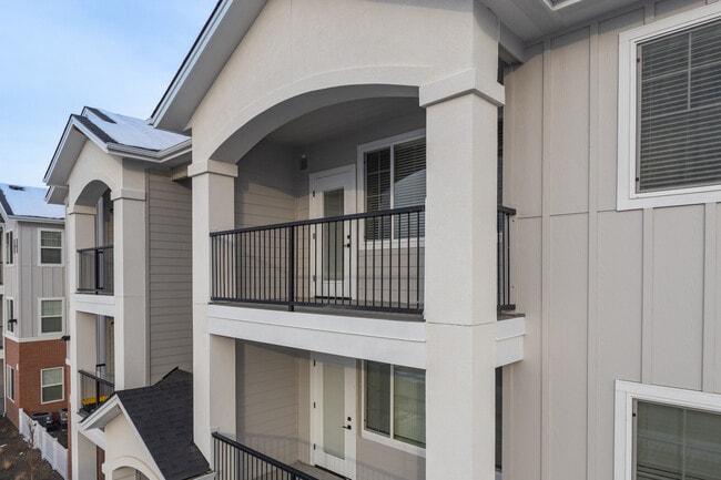 Olivia Apartments