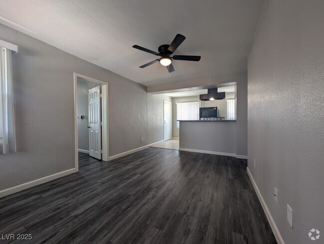 Building Photo - 319 N 11th St Unit B Rental