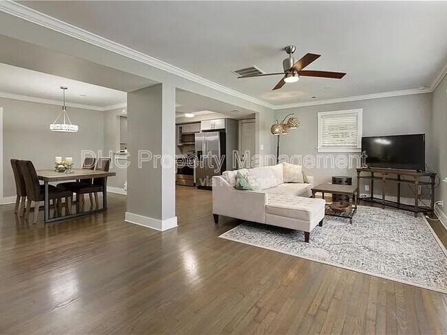 Photo - 2526 Brentwood Rd