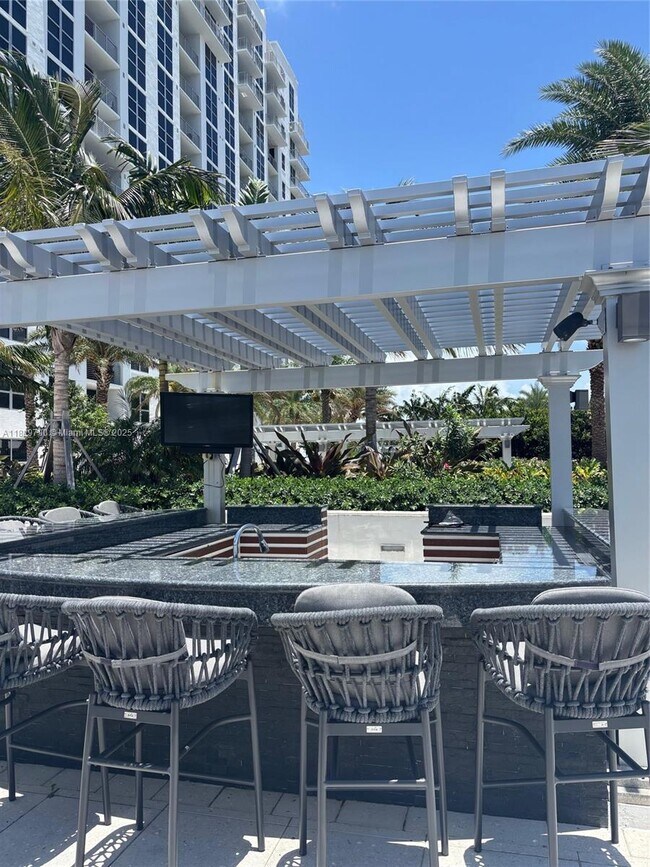 Photo - 1776 Polk St Unidad 1405 Rental