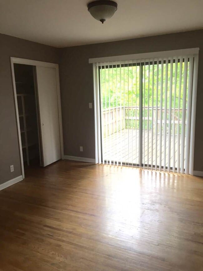 Photo - 103 Cranwill Dr