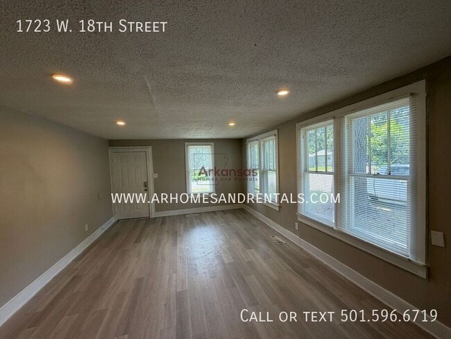 Photo - 1723 W 18th St