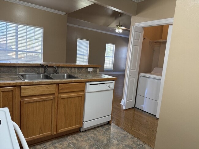 Photo - 307 Penny Ln Unit 307-1
