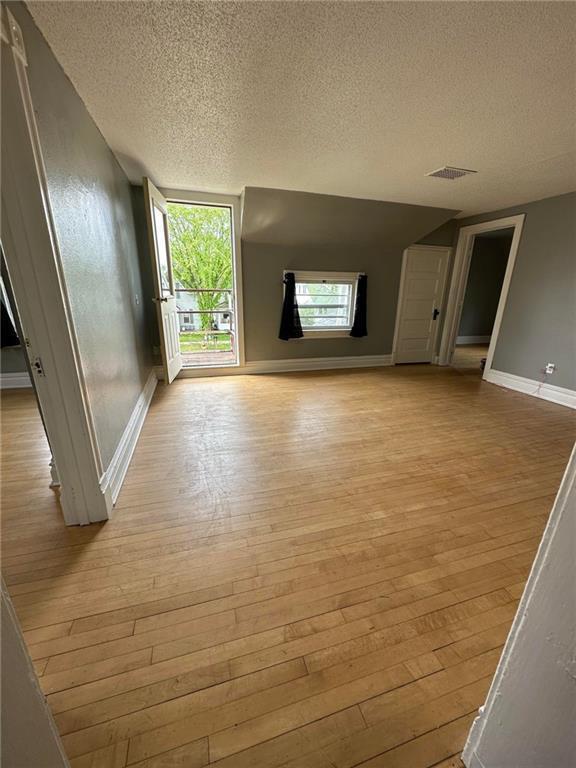 Living Room 1 - 531 Cochrane St Unit 2