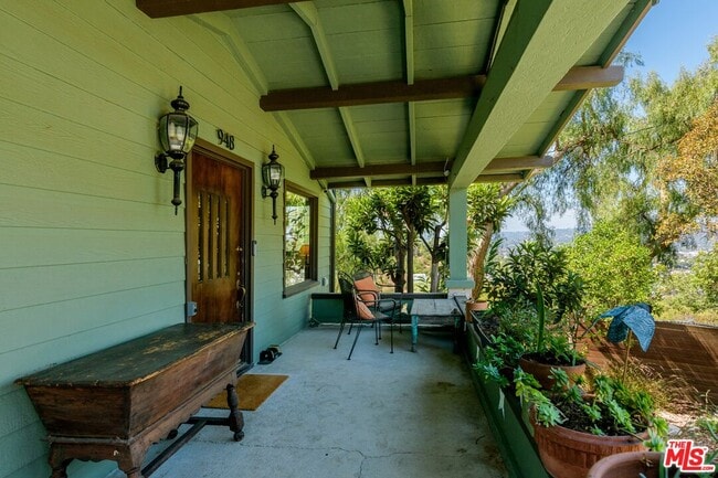 Photo - 948 Elyria Dr