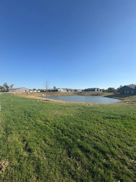 Photo - 4827 N Vassar Ave