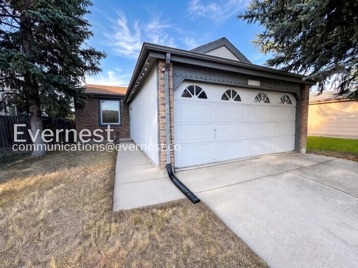 5042 E 112th Pl