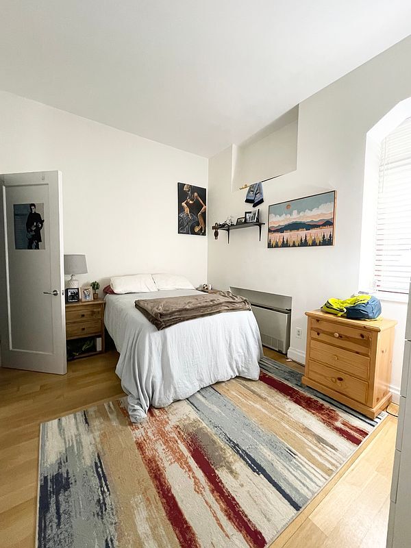 21-23-23 S William St Unit 3-C