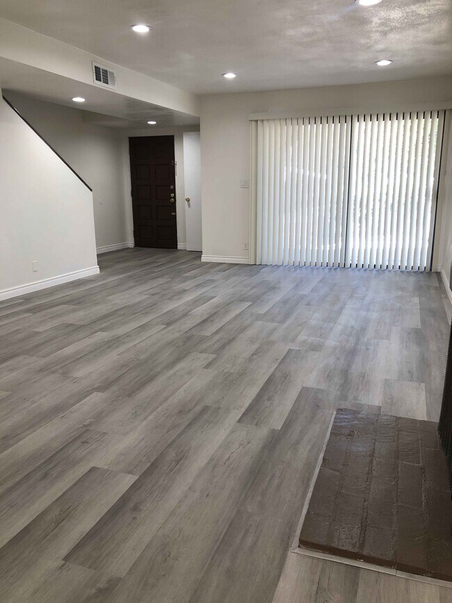 Photo - 400 S Garfield Ave Unit 5