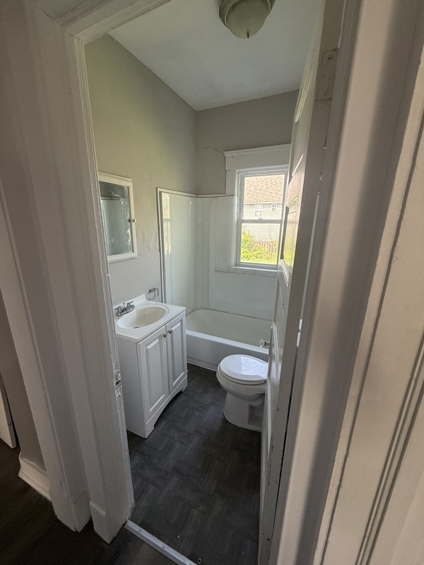 Photo - 10303 Sophia Ave