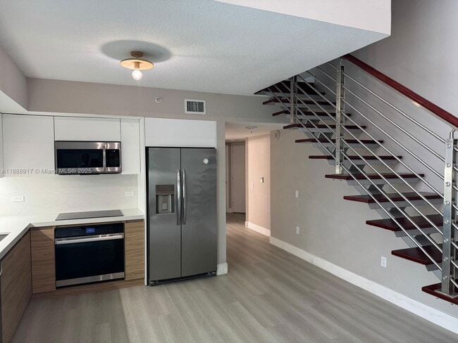 Photo - 41 SE 5th St