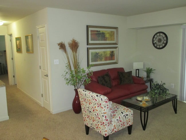 Photo - Holabird East Apartments