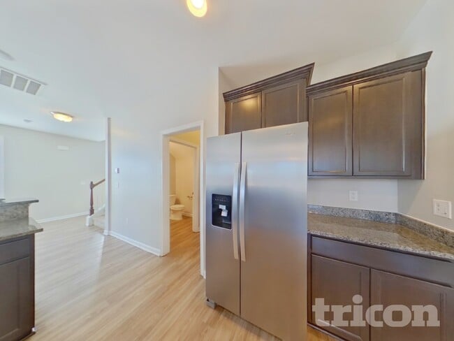 Photo - 127 Dunnsmore Dr