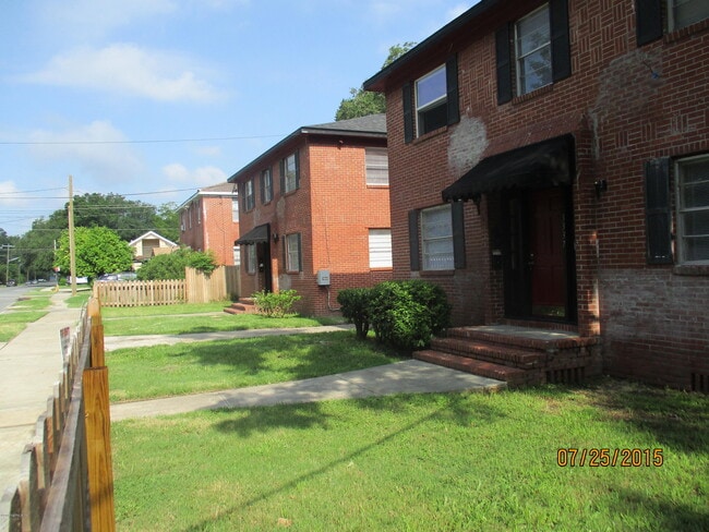 Building Photo - 3337 Post St