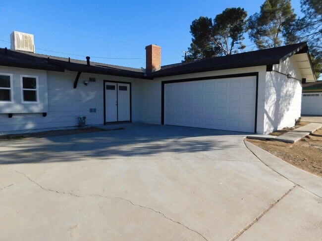 Photo - 21306 Bancroft Ct