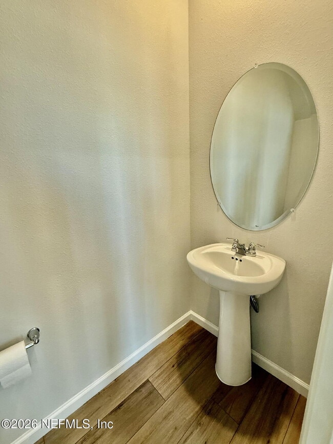 Photo - 10628 Waterfield Rd