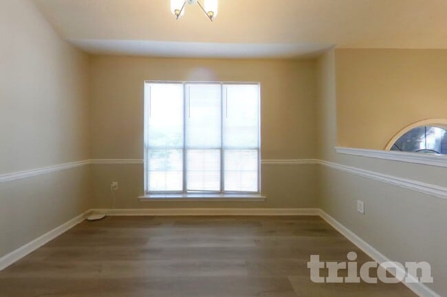 50 Tufts Cir