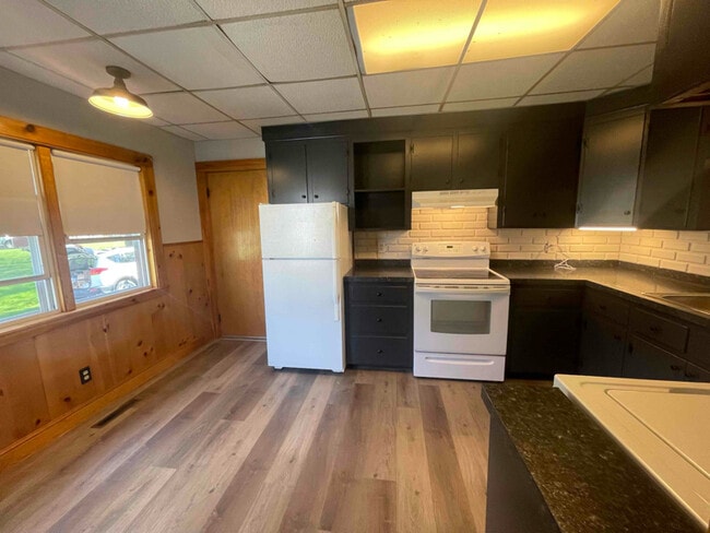 Photo - 57 Shaker Rd