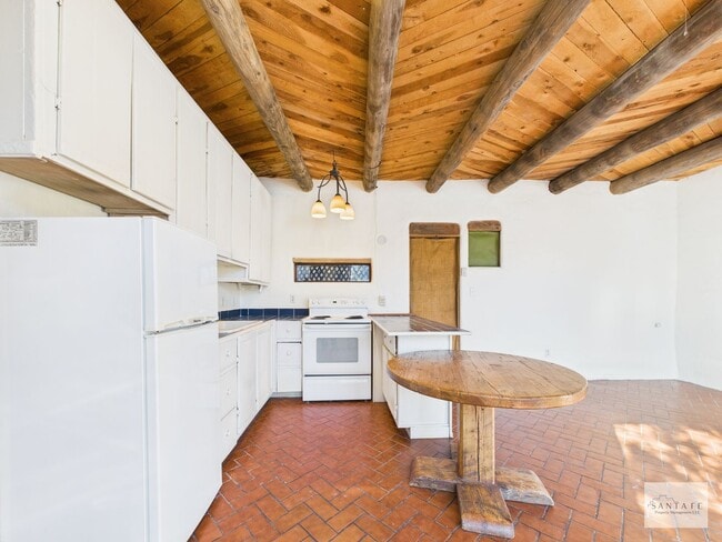 Photo - 10 Metate Way Unit A