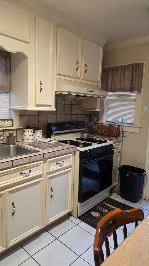 Photo - 5234 Mulford St