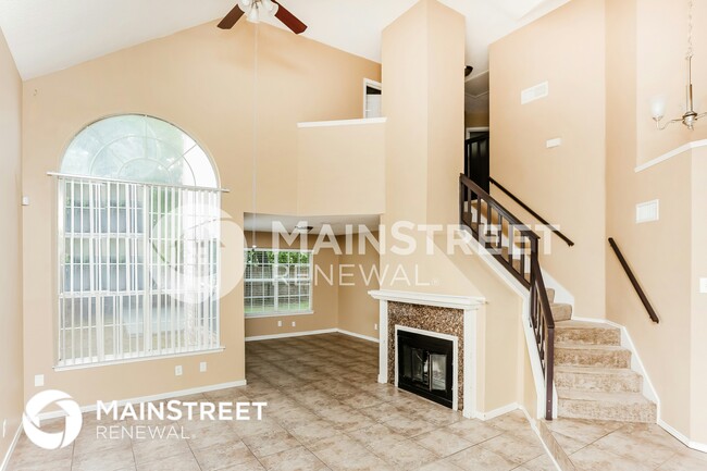 Photo - 2425 Bennington Dr