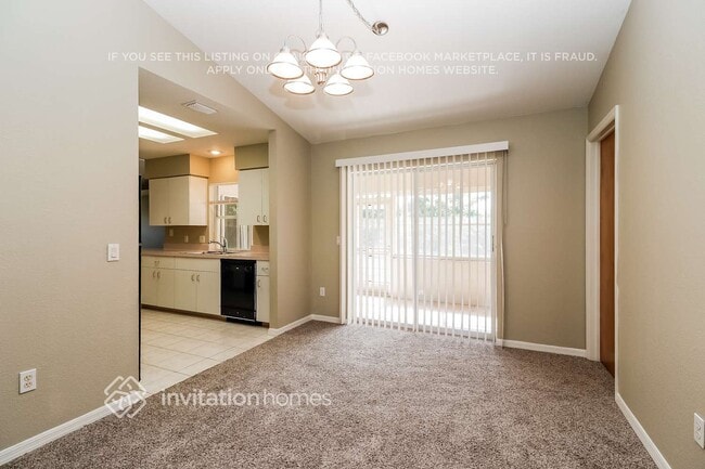 Photo - 469 Dorchester St