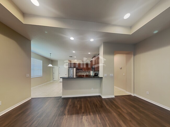 16017 Loneoak View Dr