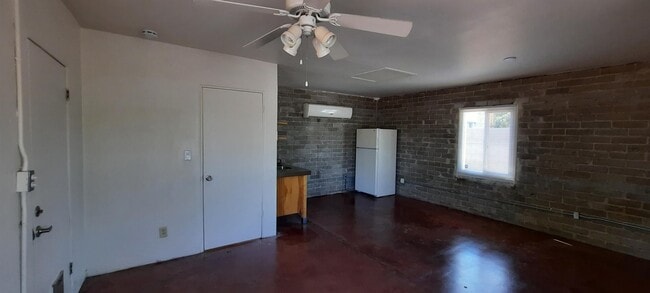 Photo - 1401 E Hubbell St