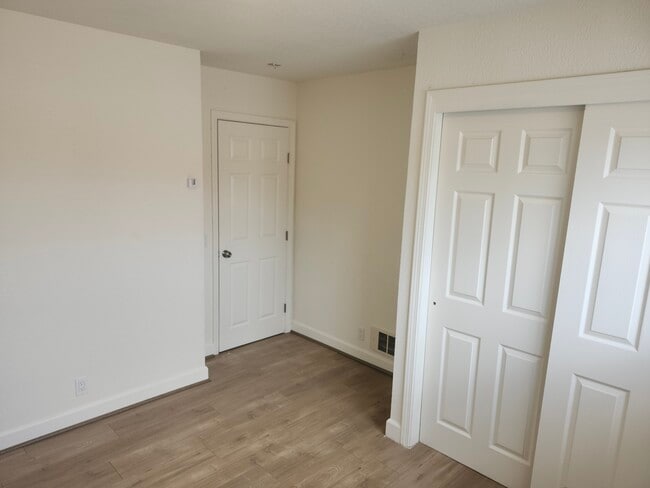 Photo - 402 S Laurel St Unidad 402 S Laurel Street