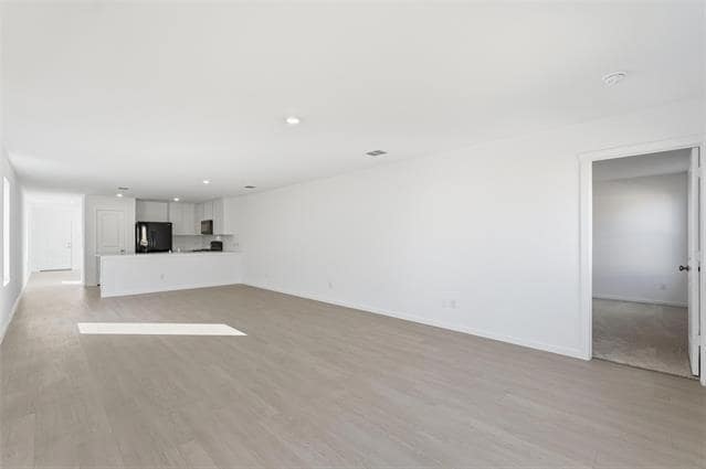 Photo - 3914 Selawik St