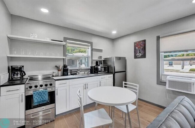 Photo - 824 S 20th Ave Unidad 2