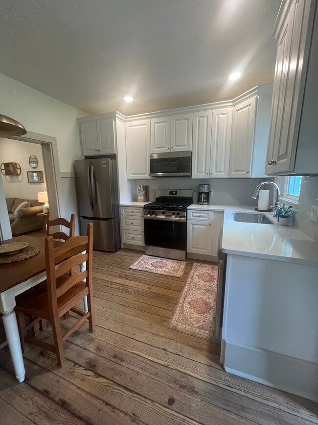 Photo - 406 W Front St