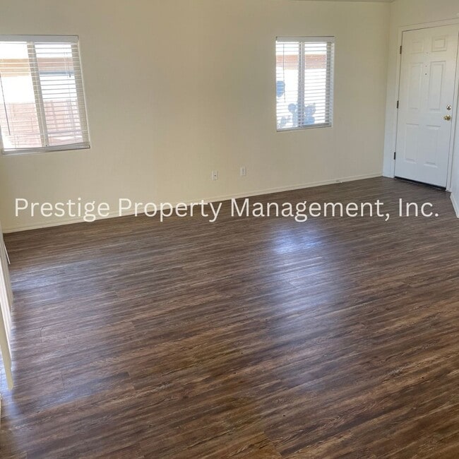 Photo - Charming Rita Ranch Home!!!