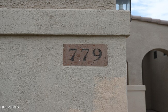 Photo - 779 E Mead Dr