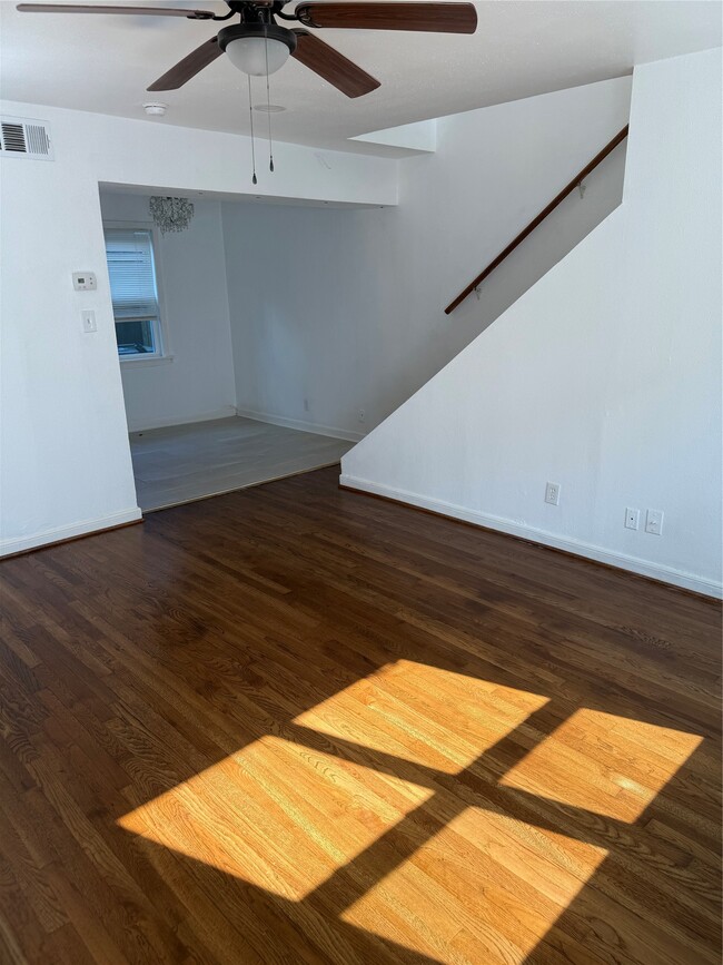 Building Photo - 1848 Portsmouth St Unit 3