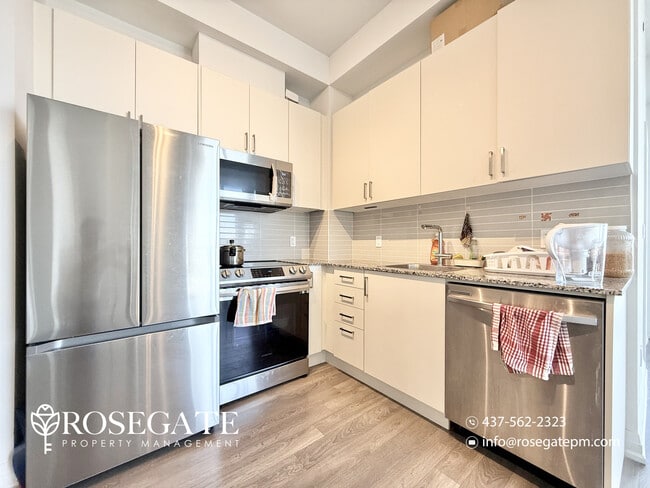 Building Photo - High-Floor Corner Condo with 2 Bedrooms + Den, Private Balcony & Parking in Scarborough Unit 2609