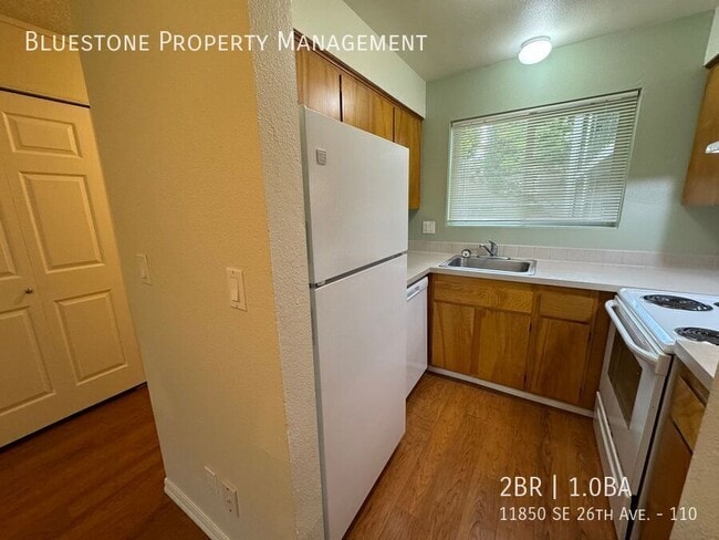 Building Photo - 11850 SE 26th Ave Unit 110