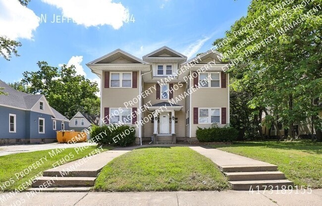Building Photo - 1225 N Jefferson Ave Unit 204
