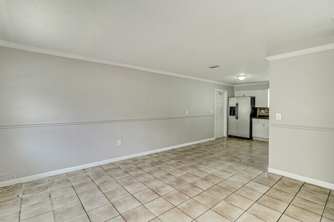 Photo - 8727 N 50th St Unit A
