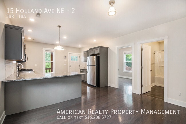Photo - 15 Holland Ave NE Unit 2