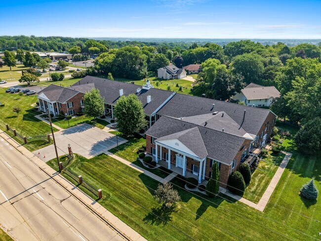 Photo - Old Orchard Luxury Apartment Homes