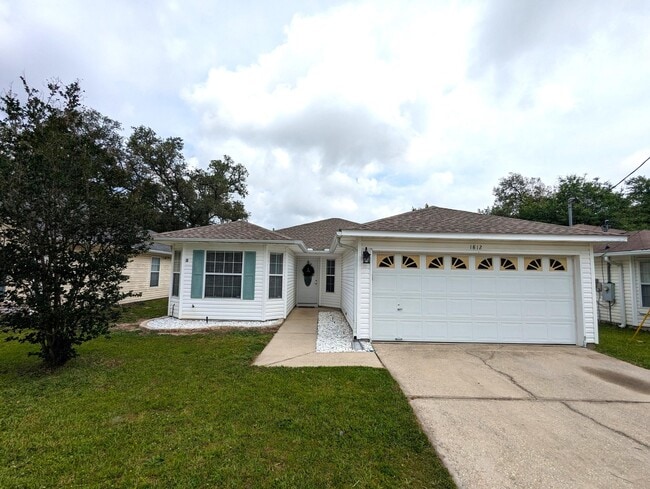 Photo - 1812 Brick Cir Casa