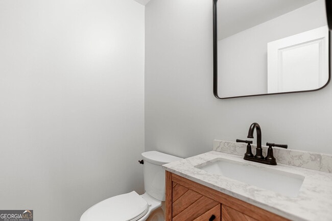 Photo - 335 Harris Rd