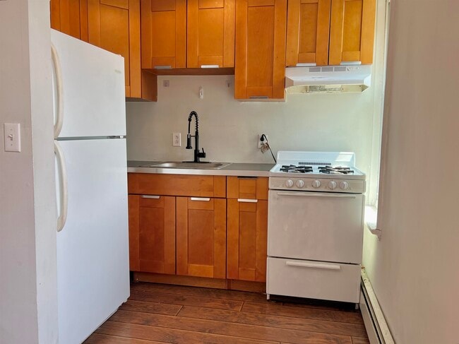 Photo - 183 MONTGOMERY St Unit 3