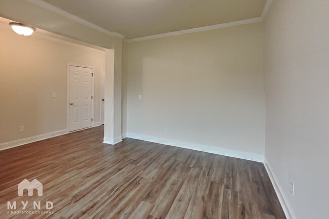 Photo - 9028 Holder Rd