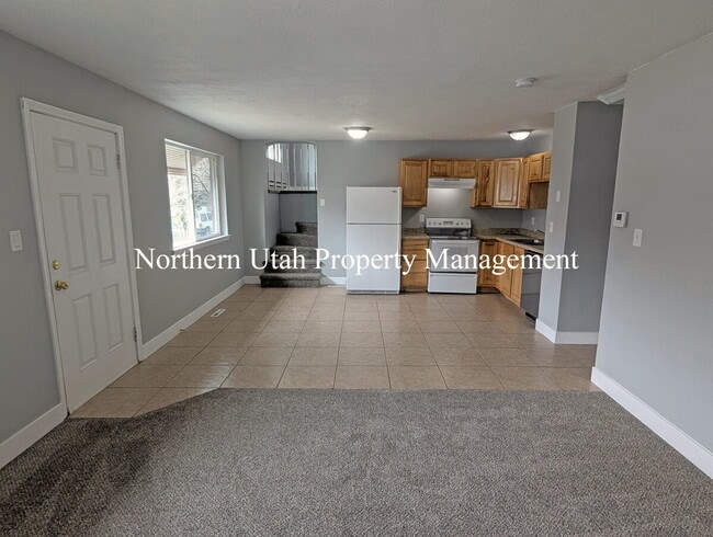 Photo - 4 Bed, 2 Bath