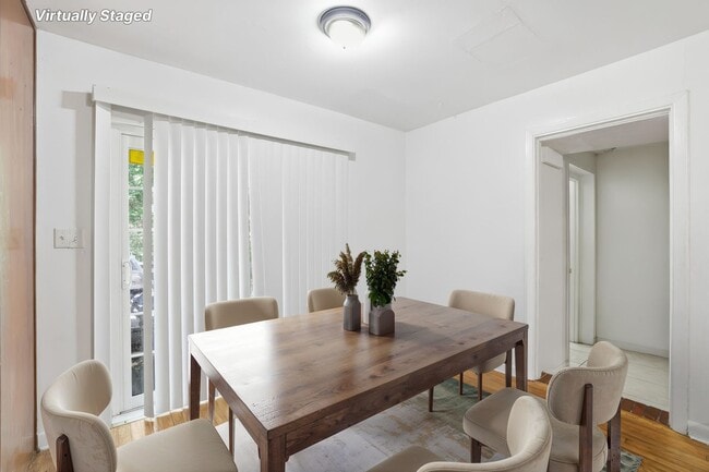 Photo - 1904 Dahlia Dr